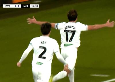  گل اول سوانسی به منچسترسیتی