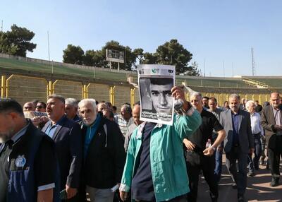  مراسم تشییع کارگر جم در حضور چهره‌های سرشناس