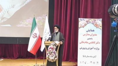  امام جمعه قیدار: نوسازی مدارس فرسوده خدابنده نیازمند توجه ویژه است