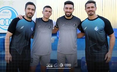  دورهمی خارجی‌های استقلال در کافه وریا