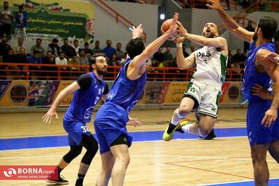  صدرنشینی تیم بسکتبال استقلال تهران در «۲۲ گولان» سنندج