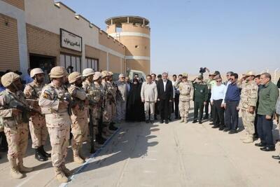  بازدید اعضا کمیسیون امنیت ملی از پاسگاه مرزی زعفرانیه و میدان نفتی آذر