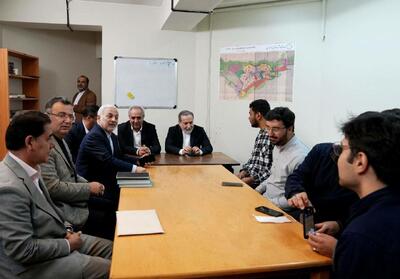  عکس/ دیدار عراقچی با اعضای بسیج دانشجویی در تبریز | اقتصاد24