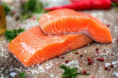  ماهی سالمون یا تن؛ ​​​​​​​کدامیک امگا ۳ بیشتری دارد؟