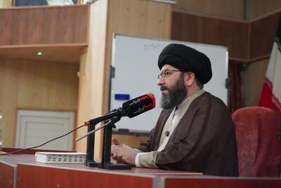  حسینی: بدون اندیشه قرآنی، هیچ حرکت فرهنگی و جهادی ماندگار نخواهد بود