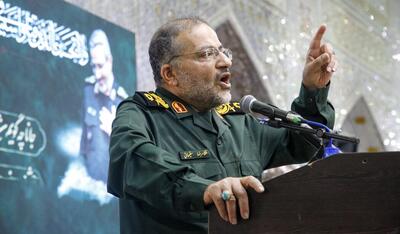  سلیمانی: ملت ایران در سخت‌ترین شرایط نیز تسلیم نخواهد شد - پارس فوتبال