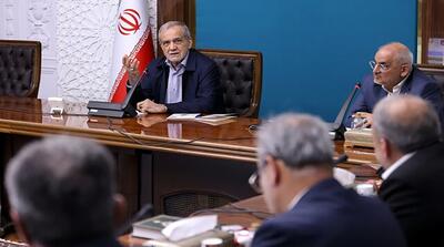  دولت نه مغز سیاسی دارد، نه تئوری سیاسی!