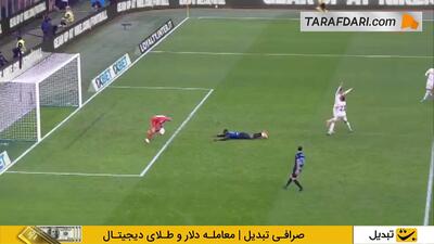  گل دوم هاکان چالهان اوعلو به فیورنتینا از روی نقطه پنالتی (اینتر 3-0 فیورنتینا)