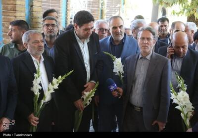  درخواست نماینده خدابنده از وزیر آموزش و پرورش/مزایای معلمان را افزایش دهید - تسنیم