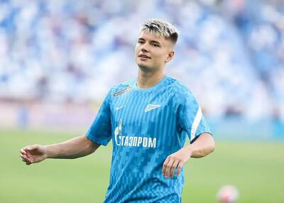  گلزنی ستاره‌ای که در روز روشن گروگان گرفته شد!