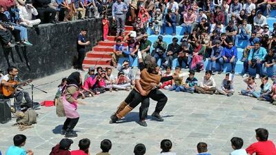  اجرای ۴۳ گروه نمایشی در جشنواره بین المللی تئاتر خیابانی مریوان