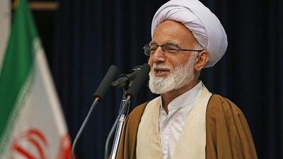  امام جمعه اراک: بانک‌ها مجاز به راکد نگه‌داشتن سرمایه مردم نیستند