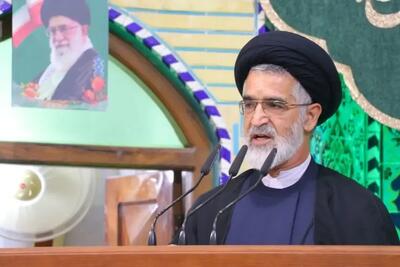  امام جمعه یزد: خشکسالی و گرانی نتیجه غفلت از استغفار است