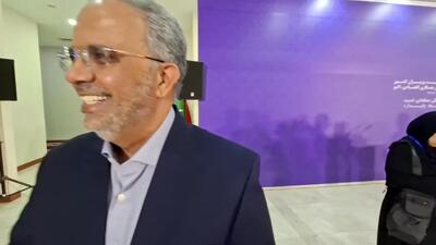  استاندار سیستان‌وبلوچستان: افزایش اختیارات استانداران، راهگشای بسیاری از مشکلات است