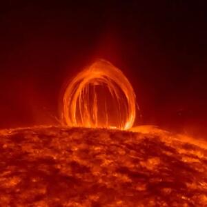  طوفان‌های آتشین خورشید؛ نمایش عظمت کیهانی + فیلم