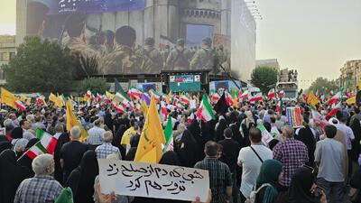  دشمن قادر به ترور اراده ملت ایران نخواهد بود/ رهبری دشمن را کیش و مات کردند