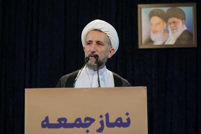  امام جمعه قزوین: ملت ایران در برابر شیطنت‌های آمریکا با صلابت ایستادگی خواهد کرد