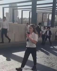  خبرنگار اسرائیلی به دلیل بی‌حجابی مورد حمله قرار گرفت!