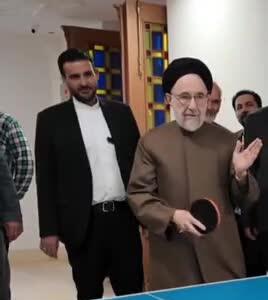  پینگ پنگ بازی کردن سید محمد خاتمی در یزد