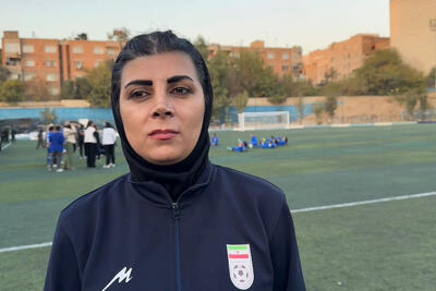  فاطمه مرادی سرمربی حسن زاده ارومیه بعد از شکست مقابل استقلال در هفته سوم لیگ دسته اول فوتبال