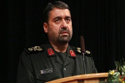  سردار قریشی: هر سخنی که به انسجام مردم ضربه بزند، به نفع دشمن است/ به مسائل تفرقه‌افکن ورود نکنیم