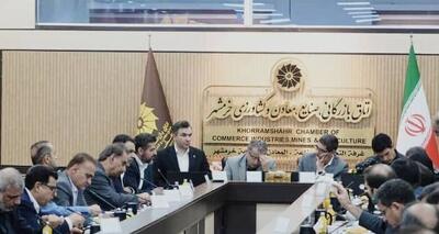  ضرورت احداث بازارچه مرزی خرمشهر در راستای توسعه مبادلات تجاری با کشور عراق / رسالت دولت باید حمایت از بخش خصوصی و رونق اقتصادی باشد