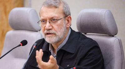  علی لاریجانی: برخی از زعمای سیاسی کشور هنوز حساسیت و خطیر بودن موقعیت فعلی را درک نکرده‌اند و به راحتی با یکدیگر جدال می‌کنند - مردم سالاری آنلاین
