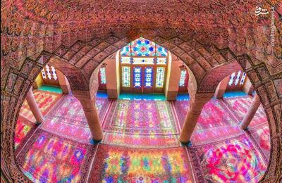  شکوه معماری در مسجد نصیرالملک شیراز
