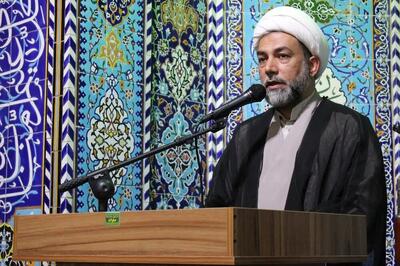  اولین گام در مواجهه با استکبار «روشن‌گری و جلوگیری از تحریف‌ها» است