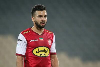  سروش رفیعی برای ۱۵۰مین بار در بازی مقابل تراکتور پیراهن پرسپولیس را پوشید
