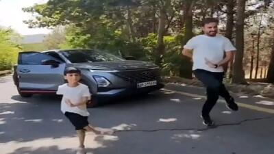  آواز محلی؛ پسر کو ندارد نشان از پدر اصالت رقص آذری رو این پدر و پسر رخ کشیدن یاشاسین