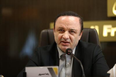  مناطق آزاد راهکار توسعه کشور هستند نه محل قاچاق