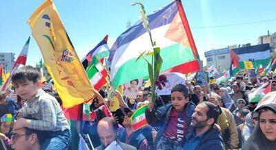  ۱۰ هزار نوجوان آرمانی بر سر مزار شهید  آرمان علی‌وردی  تجدید پیمان کردند
