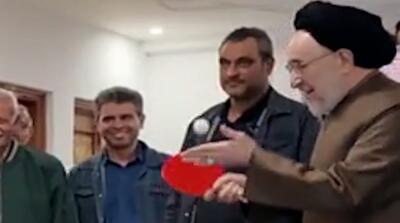  تصاویر پینگ پنگ بازی کردن سیدمحمد خاتمی