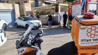  خودسوزی مشکوک نظامی صهیونیست در مقابل منزل مقام ارشد وزارت جنگ اسرائیل - تسنیم