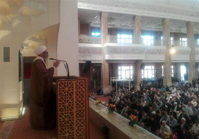  امام جمعه موقت گرگان: حضرت زهرا (س) کوثر جاری در تاریخ است - تسنیم