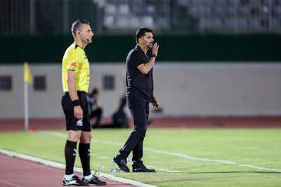  نگاه‌های غضبناک مجتبی حسینی به داور!