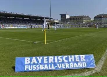  تهدید به قتل کودک ۱۲ ساله در فوتبال آلمان!