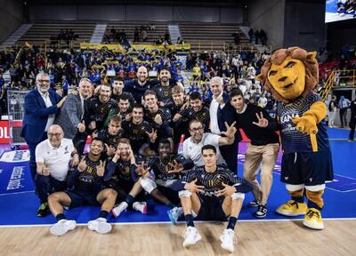  پیاتزا باخت، بد هم باخت!