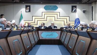  عارف: برنامه هشتم باید بر مبنای تفکر علمی فرهنگستان‌ها تدوین شود
