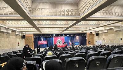  حتی تندروها هم در تجمع محاکمه روحانی-ظریف شرکت نکردند