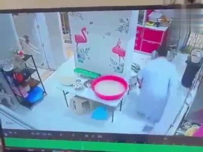  لحظه هولناک انفجار زودپز