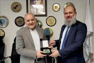  دیدار وزیر بازرگانی پاکستان با سفیر جمهوری اسلامی ایران در اسلام‌آباد (فیلم)