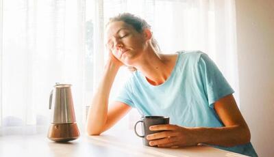  چرا بعد از ۸ ساعت خواب همچنان احساس خستگی می‌کنید