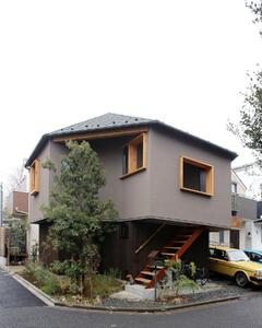  معماری این خانه زیبا در توکیو شما را شگفت‌زده می‌کند