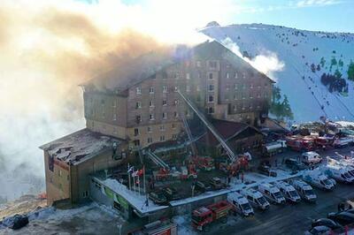  حبس ابد برای ۱۱ متهم آتش‌سوزی هتل «گرند کارتال» ترکیه