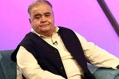  زمان عکس گردی|موتورسواری اکبر عبدی و همسرش