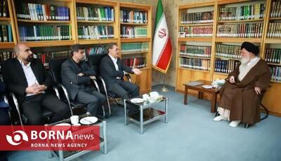  آیت الله علم الهدی تاکید کرد: لزوم تقویت بیمه سلامت با جذب سرمایه‌گذار، نظارت مؤثر و ادغام در نظام پزشکی