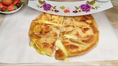  طرز تهیه نان سیب زمینی پنیری در ماهیتابه بدون فر،بدون مخمر، بدون تخم مرغ نان فوق العاده خوشمزه