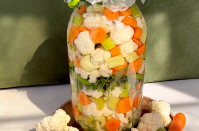  طرز تهیه شور گل کلم فوری؛ با نکات مهم